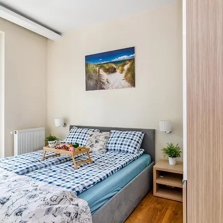 Marina Piamola アパート