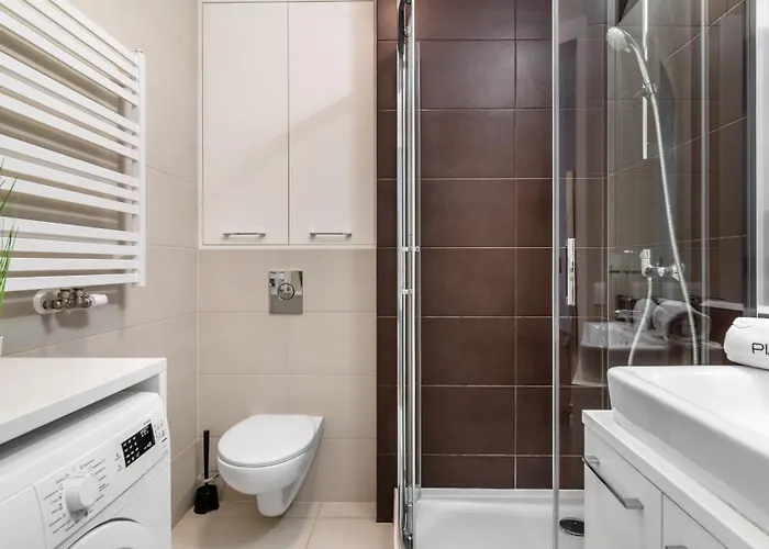 Daire Marina Piamola, Bezplatne Solarium